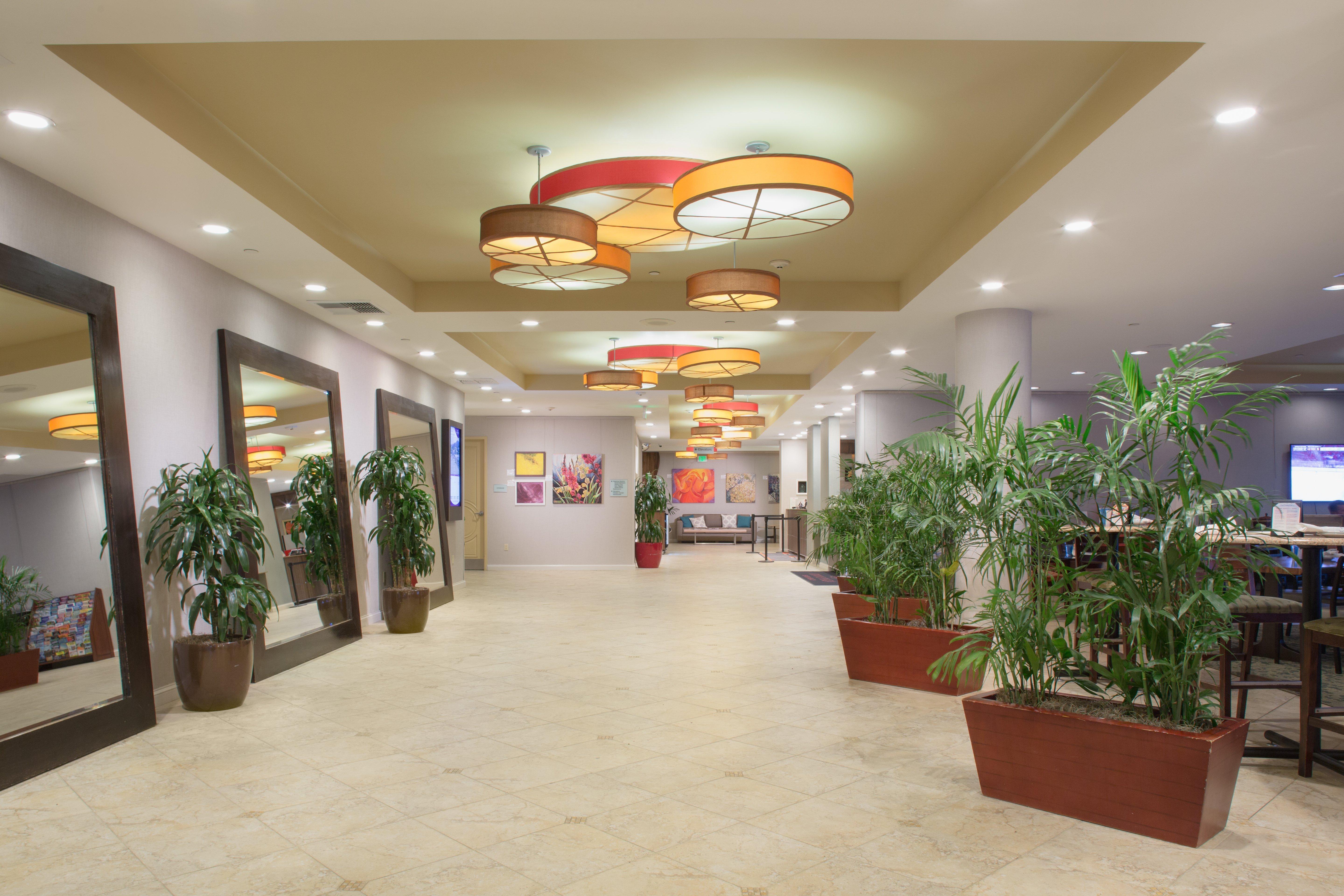 Crowne Plaza Ventura Beach By Ihg Exterior photo