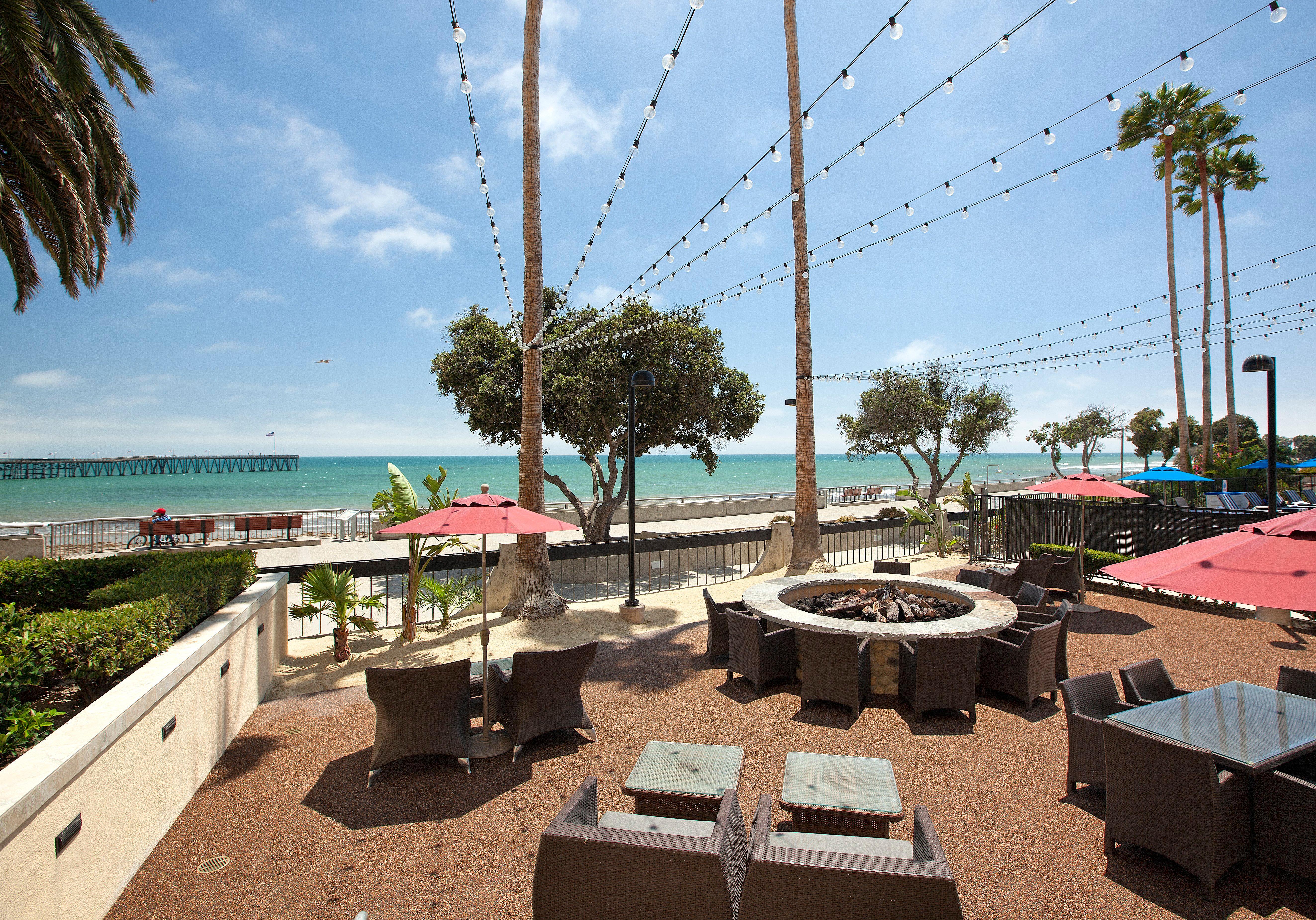 Crowne Plaza Ventura Beach By Ihg Exterior photo
