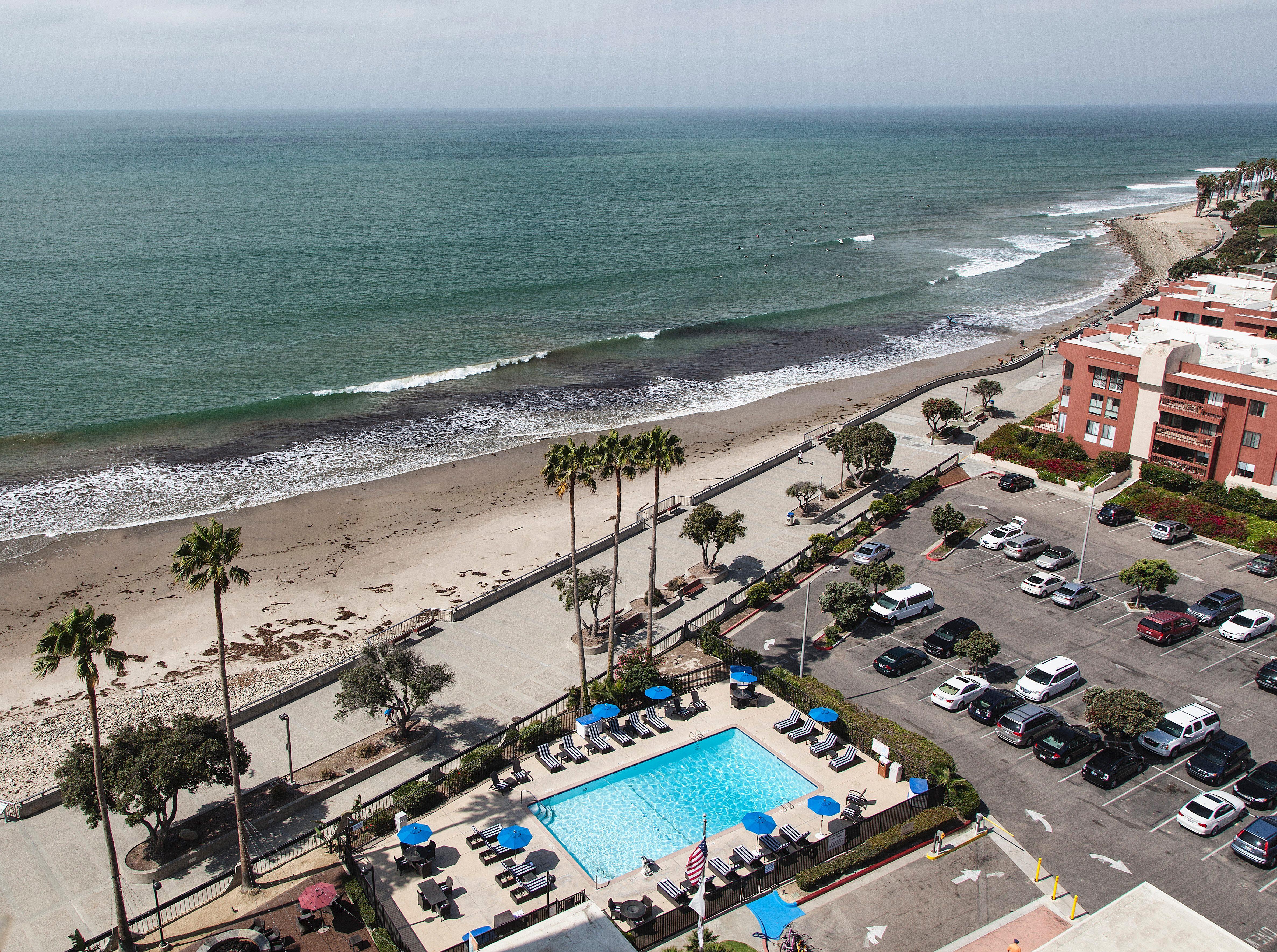 Crowne Plaza Ventura Beach By Ihg Exterior photo